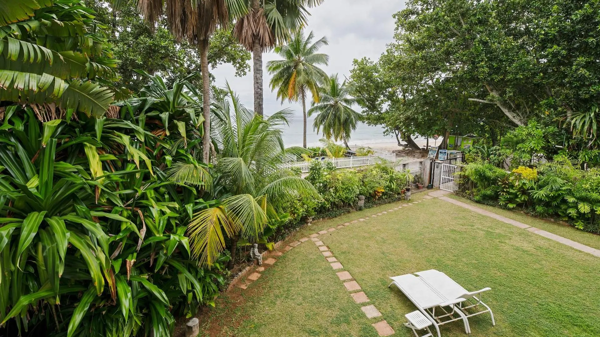 Sables D'Or Luxury Apartments Beau Vallon